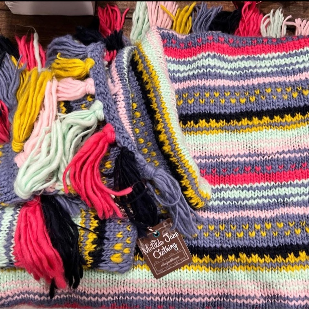 Matilda Jane Multicolor So warm throw